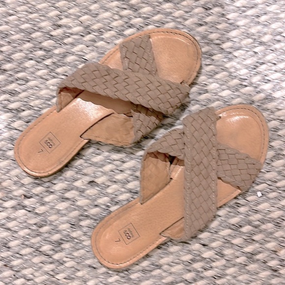 Boho Braided Taupe Tan Slides Flats Sandals - Picture 4 of 5